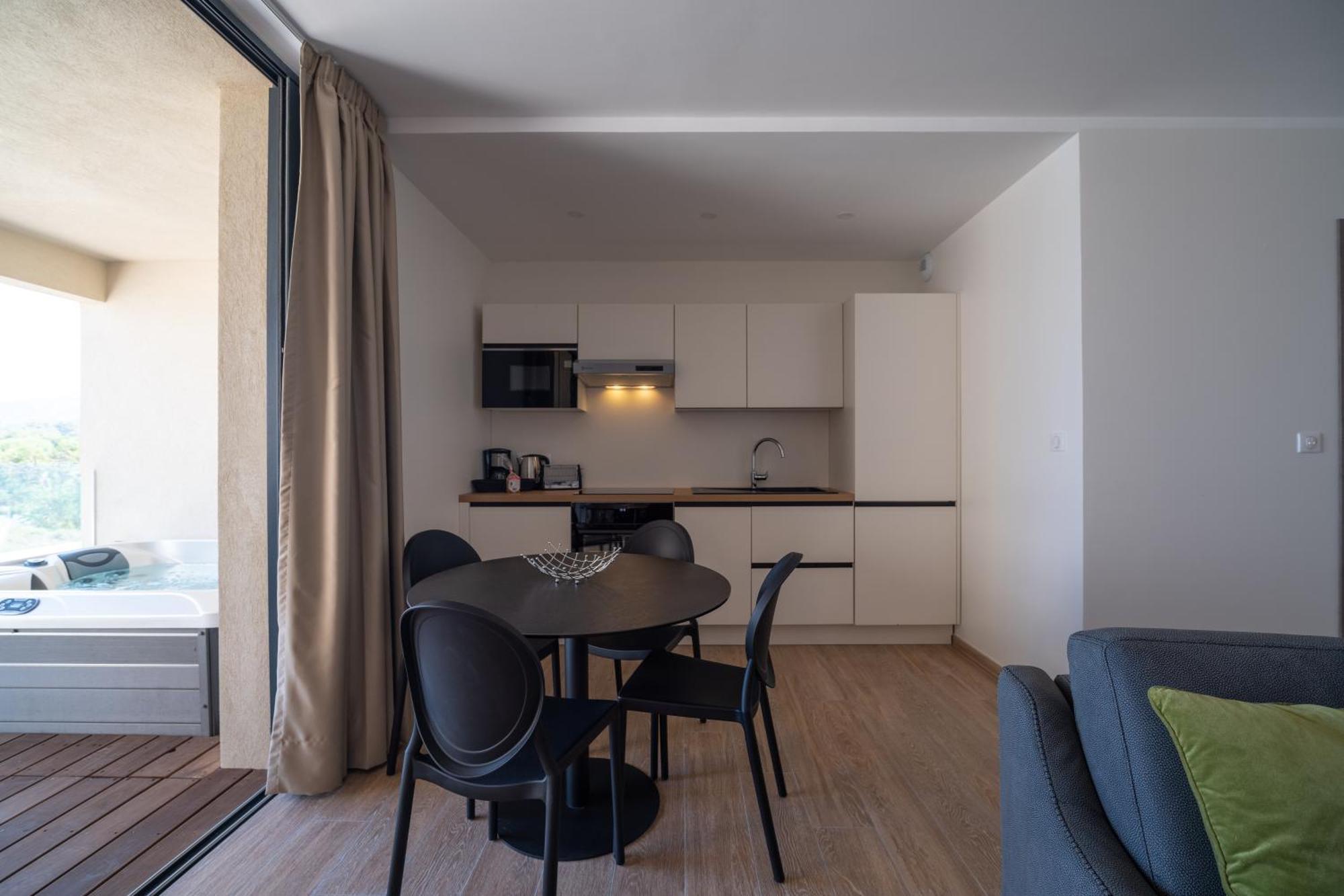 Residence Saletta Mare LʼÎle-Rousse Kültér fotó